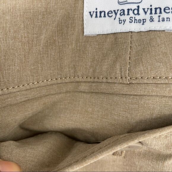 Vineyard Vines Performance Breaker Men Short NWT 52B - Picture 8 of 11